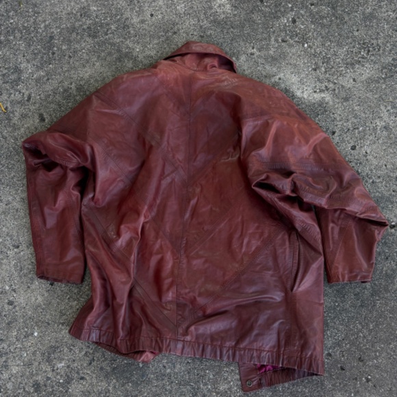 Vintage Leather Jacket - Picture 5 of 7